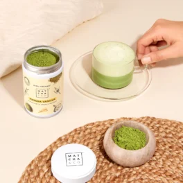 Vanilinė matcha arbata internetu greitai